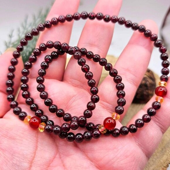 Nature Red Garnet & Agate Round Beads 18" Necklace - Picture 8 of 10